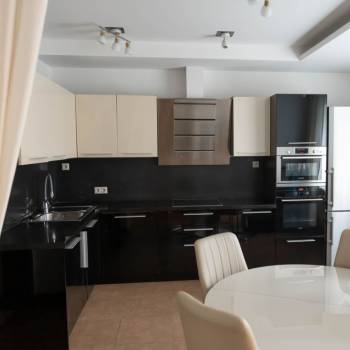Продается 3-х комнатная квартира, 116 м²