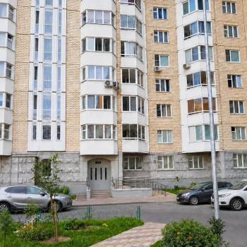 Продается 1-комнатная квартира, 37,5 м²