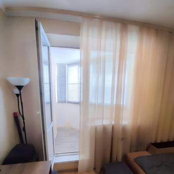 Продается 1-комнатная квартира, 35 м²