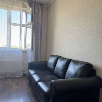 Сдается 2-х комнатная квартира, 75 м²