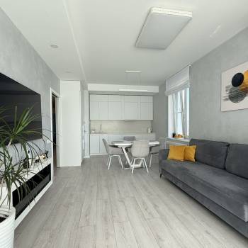 Продается 3-х комнатная квартира, 105 м²