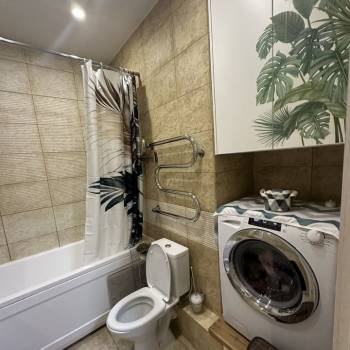 Продается 1-комнатная квартира, 37,8 м²
