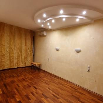 Продается 3-х комнатная квартира, 77 м²