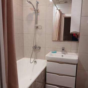 Сдается 1-комнатная квартира, 39,7 м²