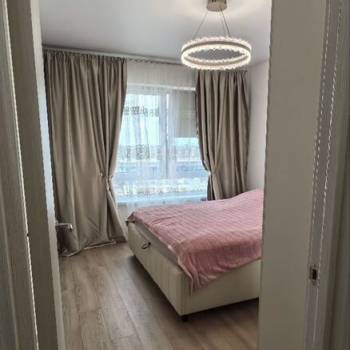 Сдается 1-комнатная квартира, 39 м²