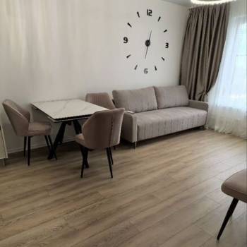 Сдается 1-комнатная квартира, 39 м²