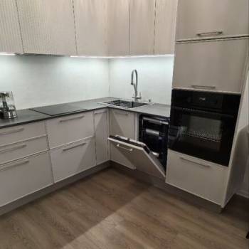 Сдается 1-комнатная квартира, 39 м²