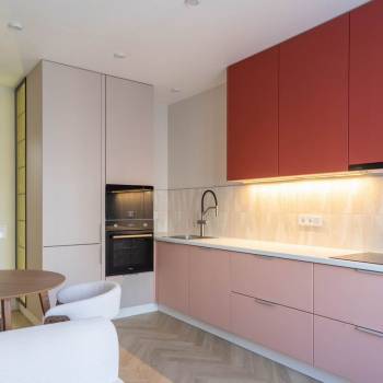 Продается 1-комнатная квартира, 41,7 м²