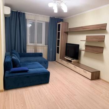 Сдается 2-х комнатная квартира, 73,9 м²