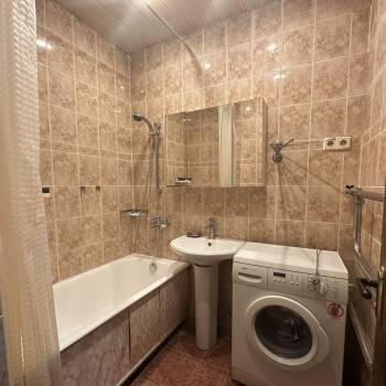 Сдается 2-х комнатная квартира, 62,9 м²