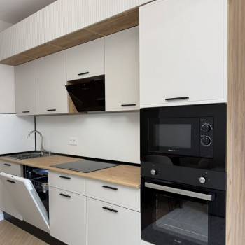 Сдается 2-х комнатная квартира, 42 м²