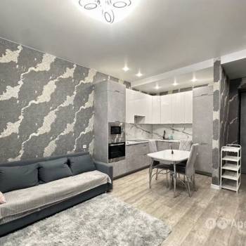 Сдается 1-комнатная квартира, 39 м²