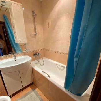 Сдается 1-комнатная квартира, 39 м²