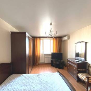 Сдается 1-комнатная квартира, 39 м²