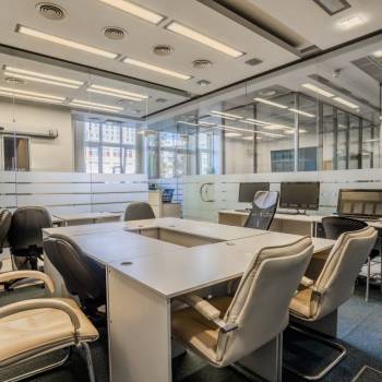 Продается Нежилое помещение, 192 м²