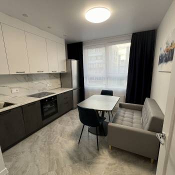 Продается 1-комнатная квартира, 35,8 м²