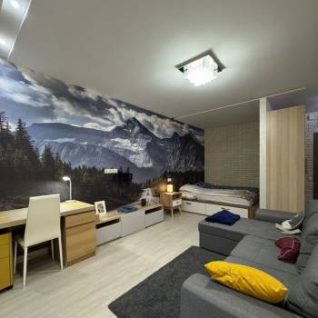 Сдается 1-комнатная квартира, 45 м²