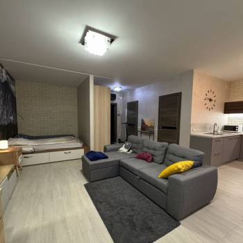 Сдается 1-комнатная квартира, 45 м²