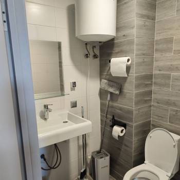Продается 1-комнатная квартира, 28 м²