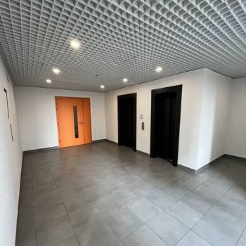 Сдается 1-комнатная квартира, 43 м²