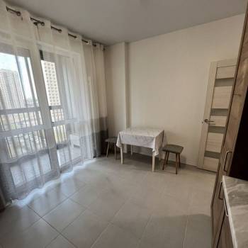 Сдается 1-комнатная квартира, 43 м²