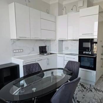 Сдается Многокомнатная квартира, 63 м²