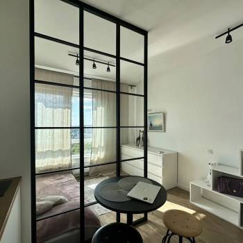 Продается 1-комнатная квартира, 20,3 м²