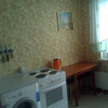 Сдается 1-комнатная квартира, 38 м²
