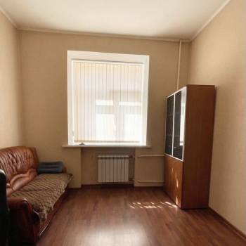 Продается 1-комнатная квартира, 37 м²