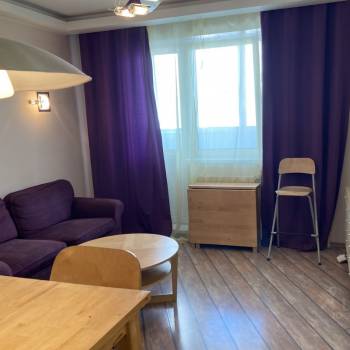 Сдается 2-х комнатная квартира, 56 м²