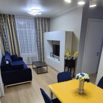 Сдается Многокомнатная квартира, 64 м²