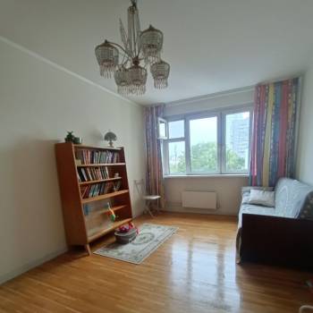 Продается 3-х комнатная квартира, 77 м²