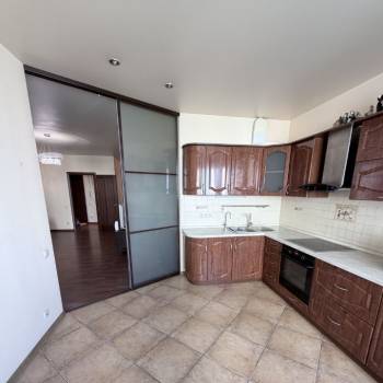 Сдается Многокомнатная квартира, 105 м²