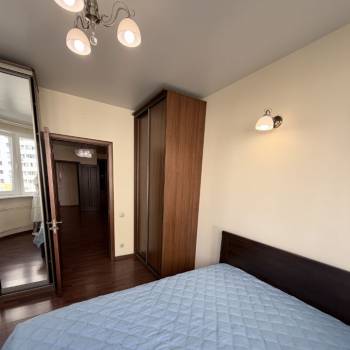 Сдается Многокомнатная квартира, 105 м²