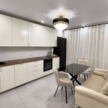 Сдается 2-х комнатная квартира, 60,9 м²