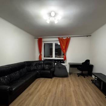 Сдается 2-х комнатная квартира, 60 м²