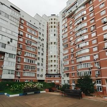 Сдается Многокомнатная квартира, 162,7 м²
