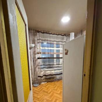 Продается 1-комнатная квартира, 31,9 м²