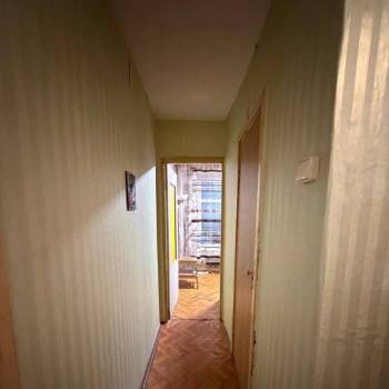 Продается 1-комнатная квартира, 31,9 м²