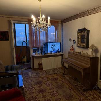 Продается 1-комнатная квартира, 35 м²
