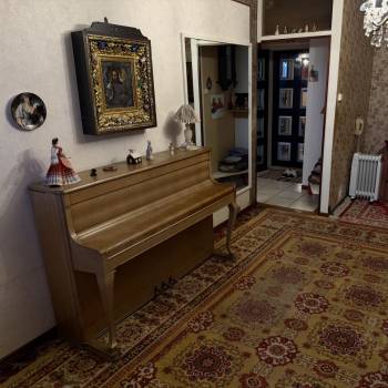 Продается 1-комнатная квартира, 35 м²