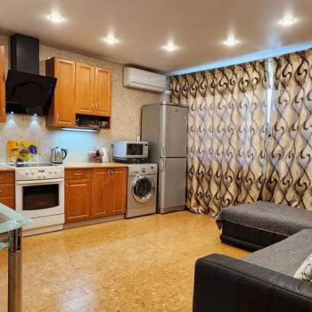 Сдается 2-х комнатная квартира, 60 м²