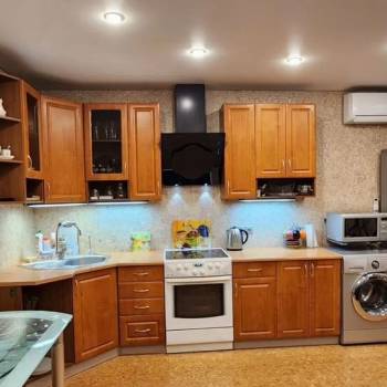 Сдается 2-х комнатная квартира, 60 м²