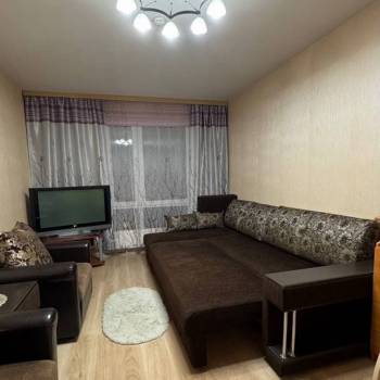 Сдается 1-комнатная квартира, 44 м²