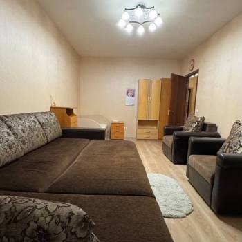 Сдается 1-комнатная квартира, 44 м²