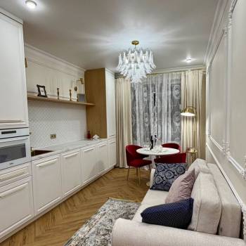 Продается 1-комнатная квартира, 36,7 м²