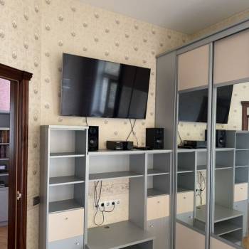 Сдается 1-комнатная квартира, 58,8 м²