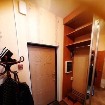 Продается 1-комнатная квартира, 51 м²