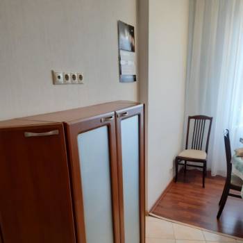 Продается 1-комнатная квартира, 51 м²