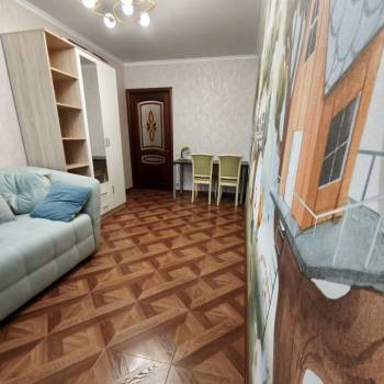 Сдается Многокомнатная квартира, 62,5 м²